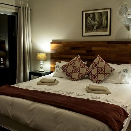 Rest-A-While Guest House - بريتوريا المظهر الخارجي الصورة