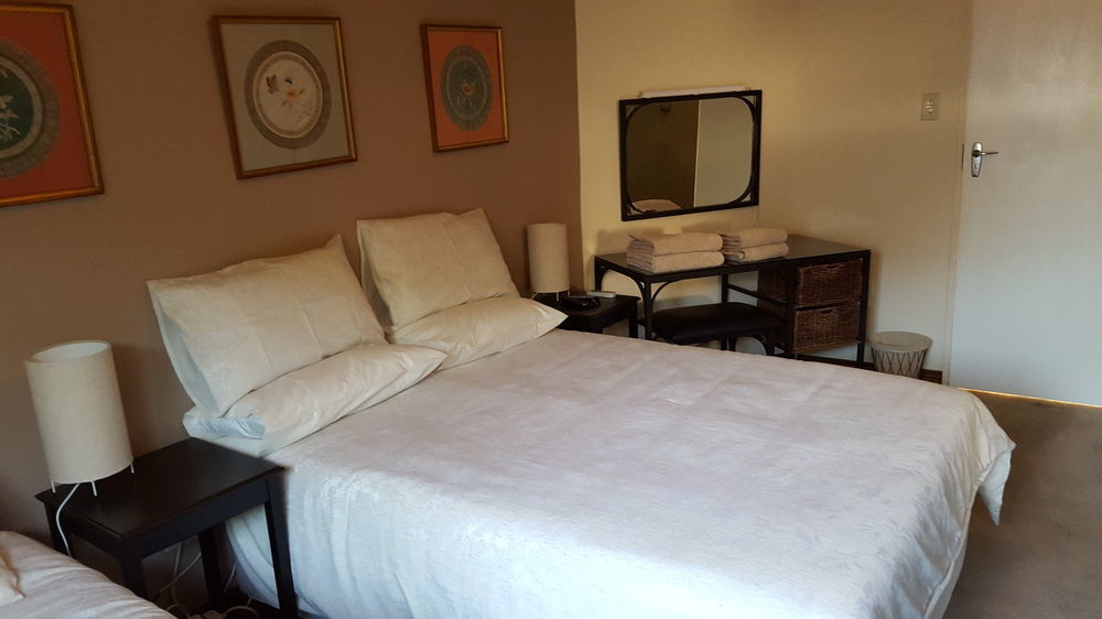 Rest-A-While Guest House - بريتوريا المظهر الخارجي الصورة