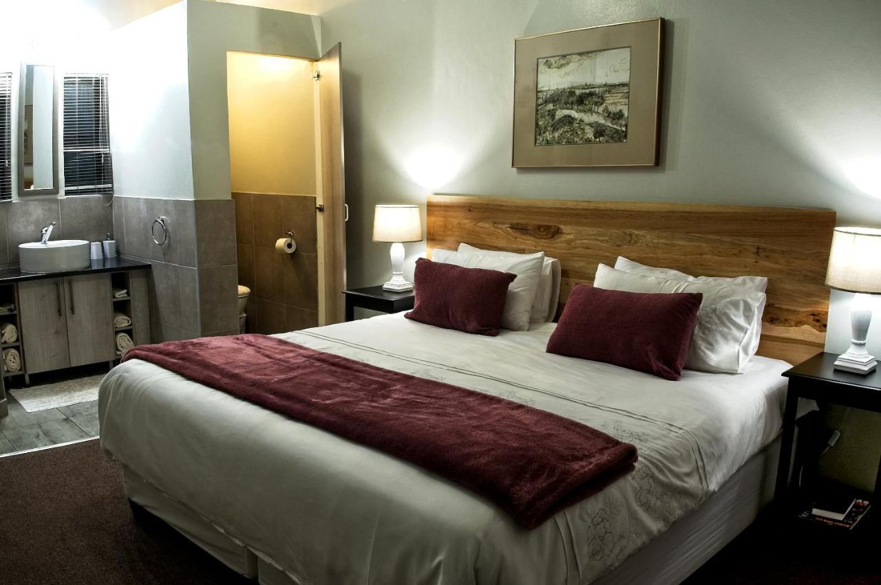Rest-A-While Guest House - بريتوريا المظهر الخارجي الصورة