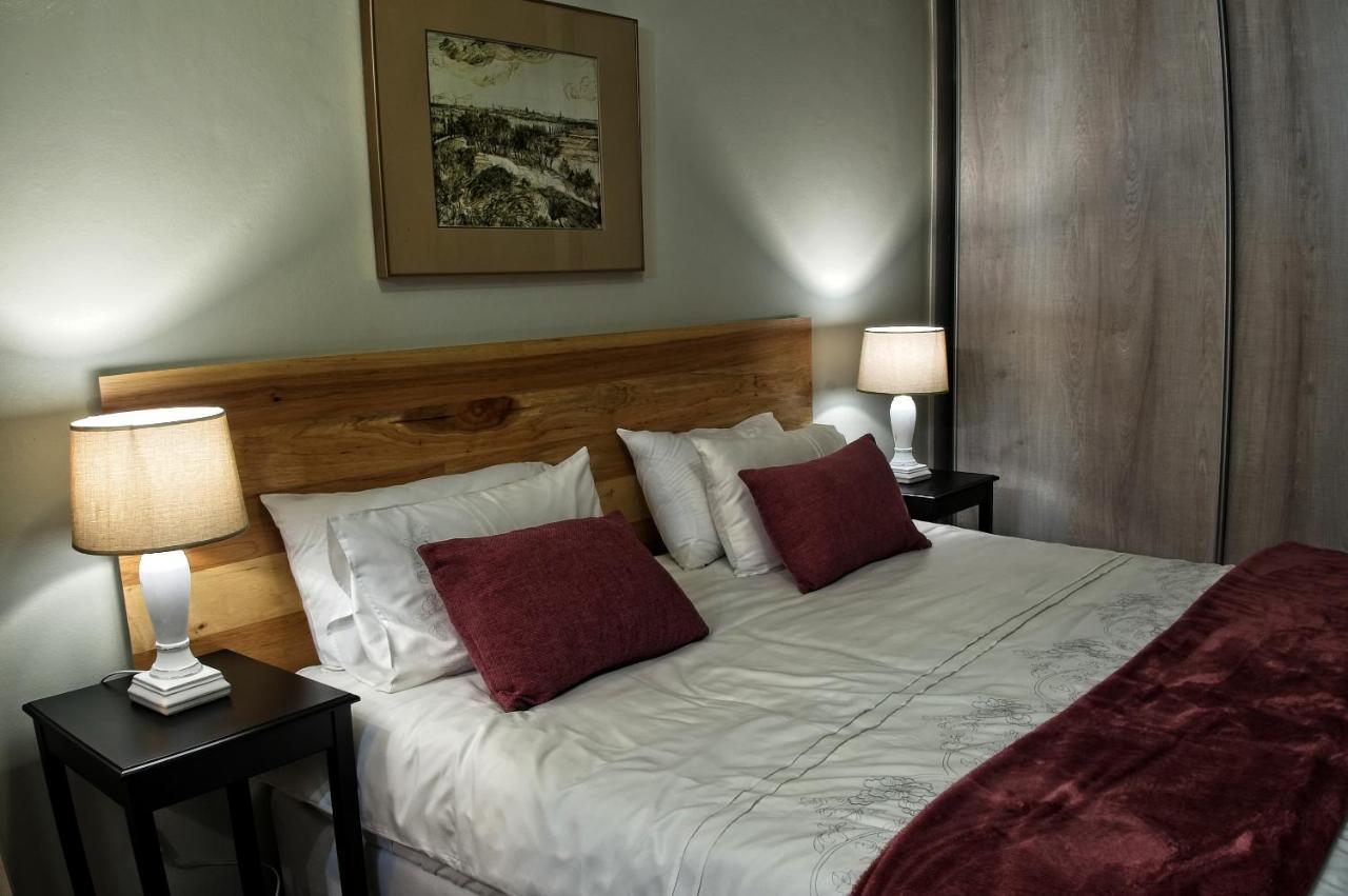 Rest-A-While Guest House - بريتوريا المظهر الخارجي الصورة