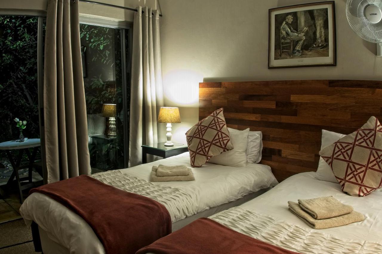 Rest-A-While Guest House - بريتوريا المظهر الخارجي الصورة