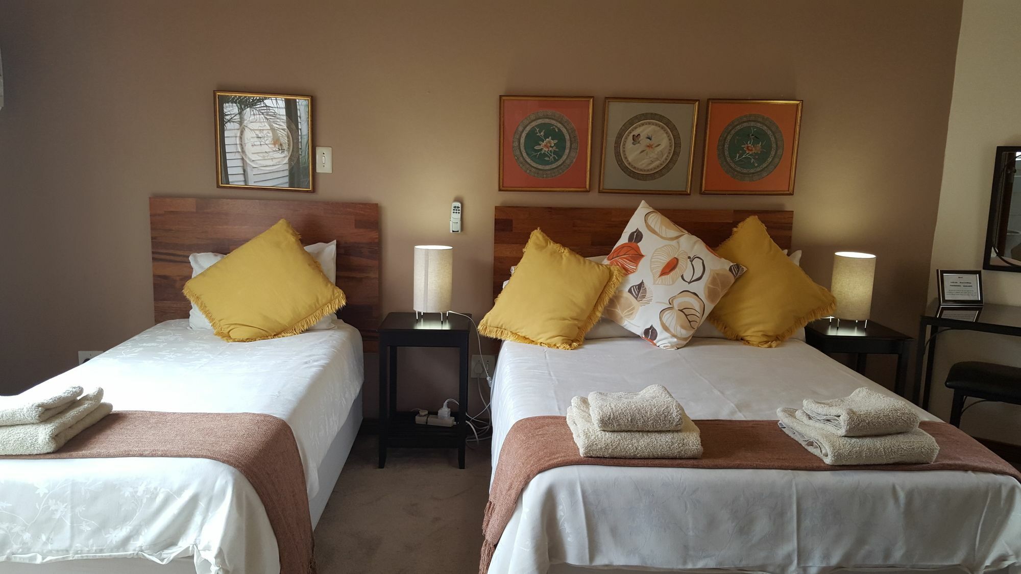 Rest-A-While Guest House - بريتوريا المظهر الخارجي الصورة