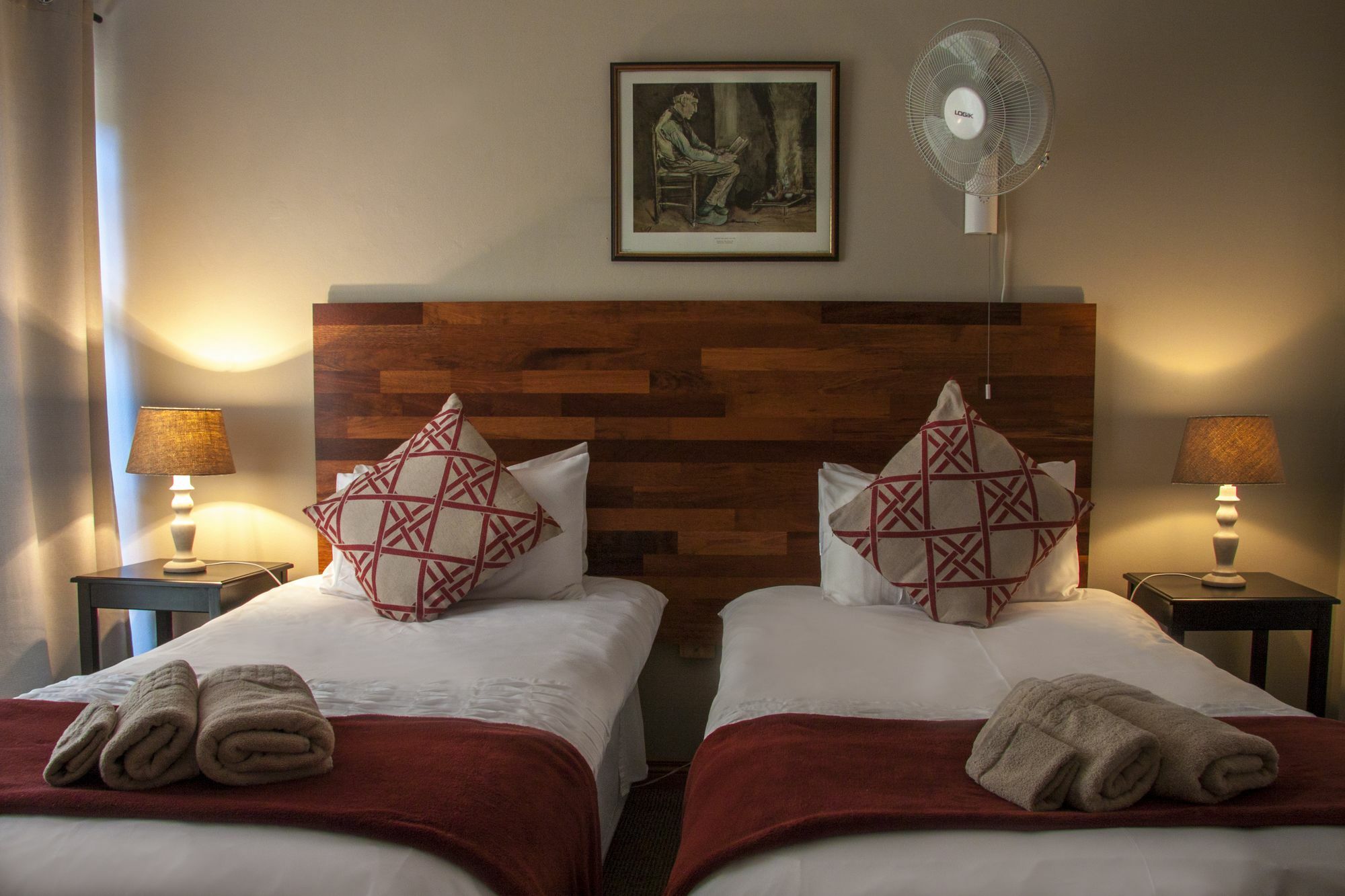 Rest-A-While Guest House - بريتوريا المظهر الخارجي الصورة